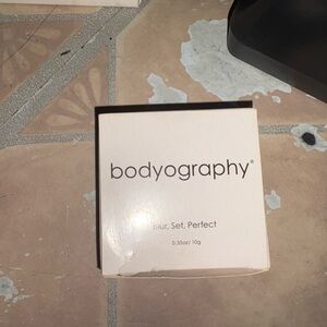 Bodyography Blur, Set, Perfect Setting Powder - Cream